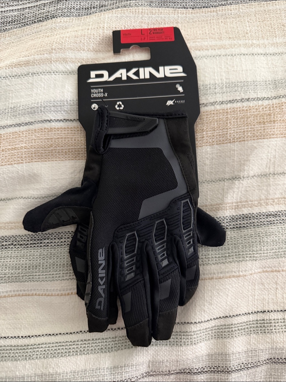 Dakine youth cross-x mountain bike gloves large